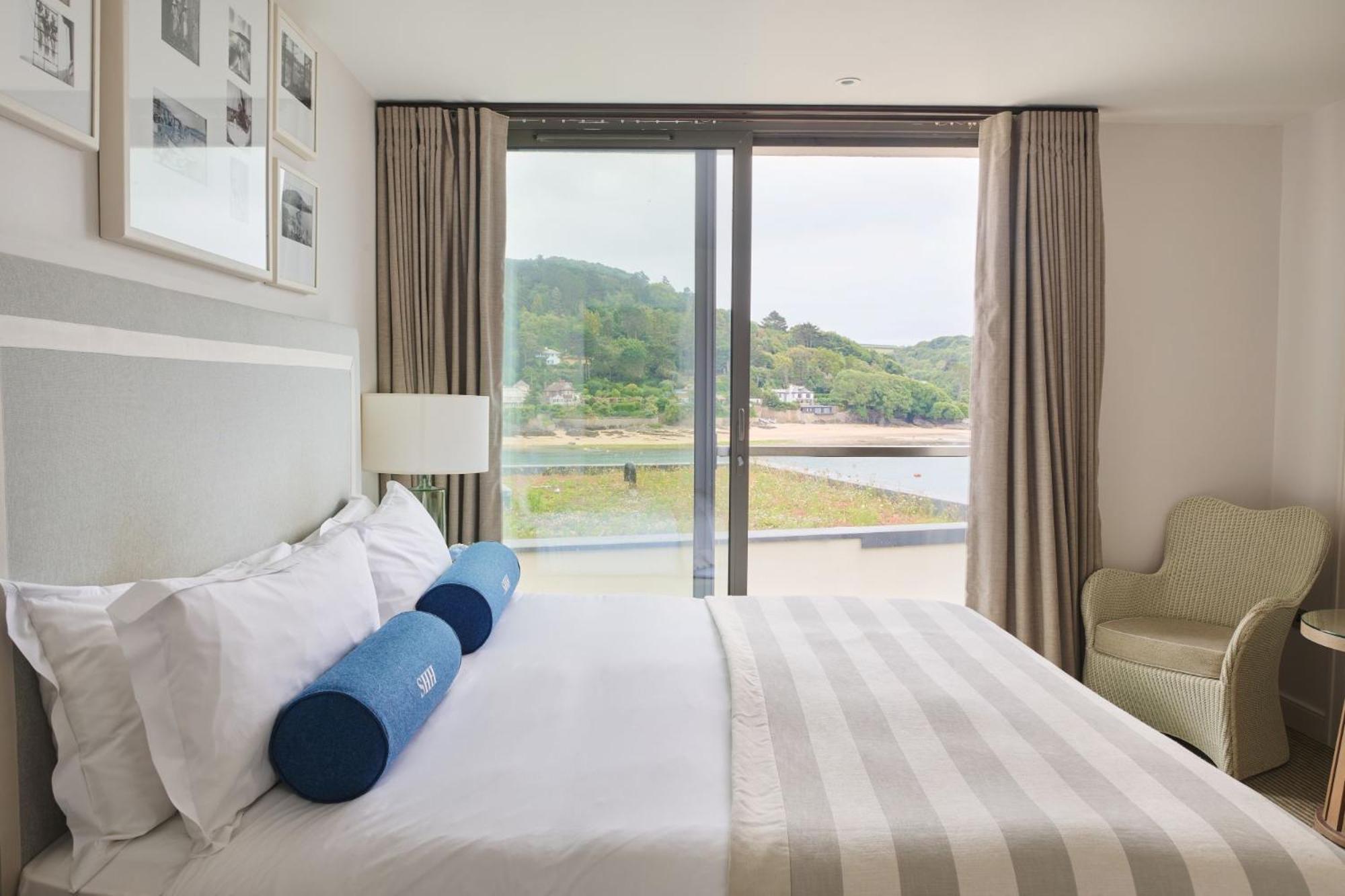 Double Room Estuary Glimpse Juliette Balcony